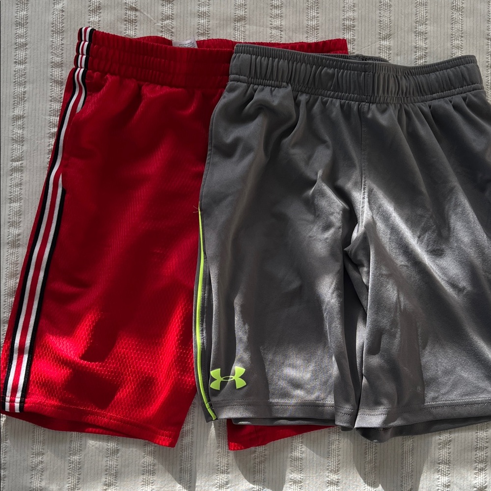 UNDER ARMOUR | ATHELETIC WORKS | bundle of two basketball shorts